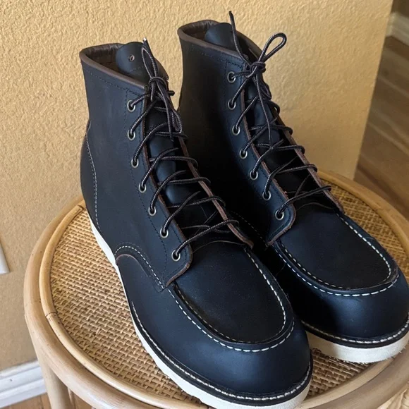 New Red Wing Shoes CLASSIC MOC Men’s 6” Boot - Picture 4 of 7